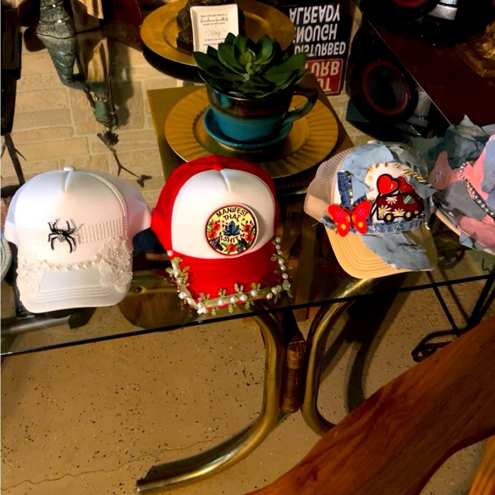 MADD HAT-Ta